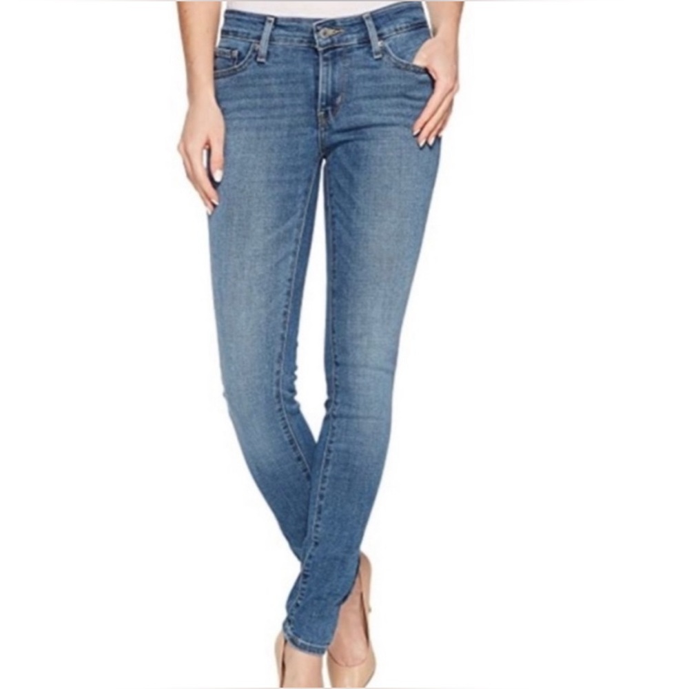 Levi’s 524 Too Superlow jeans